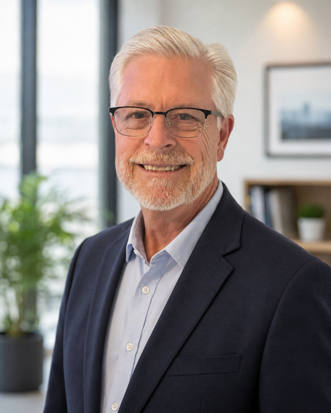 Headshot of Michael Johnson
