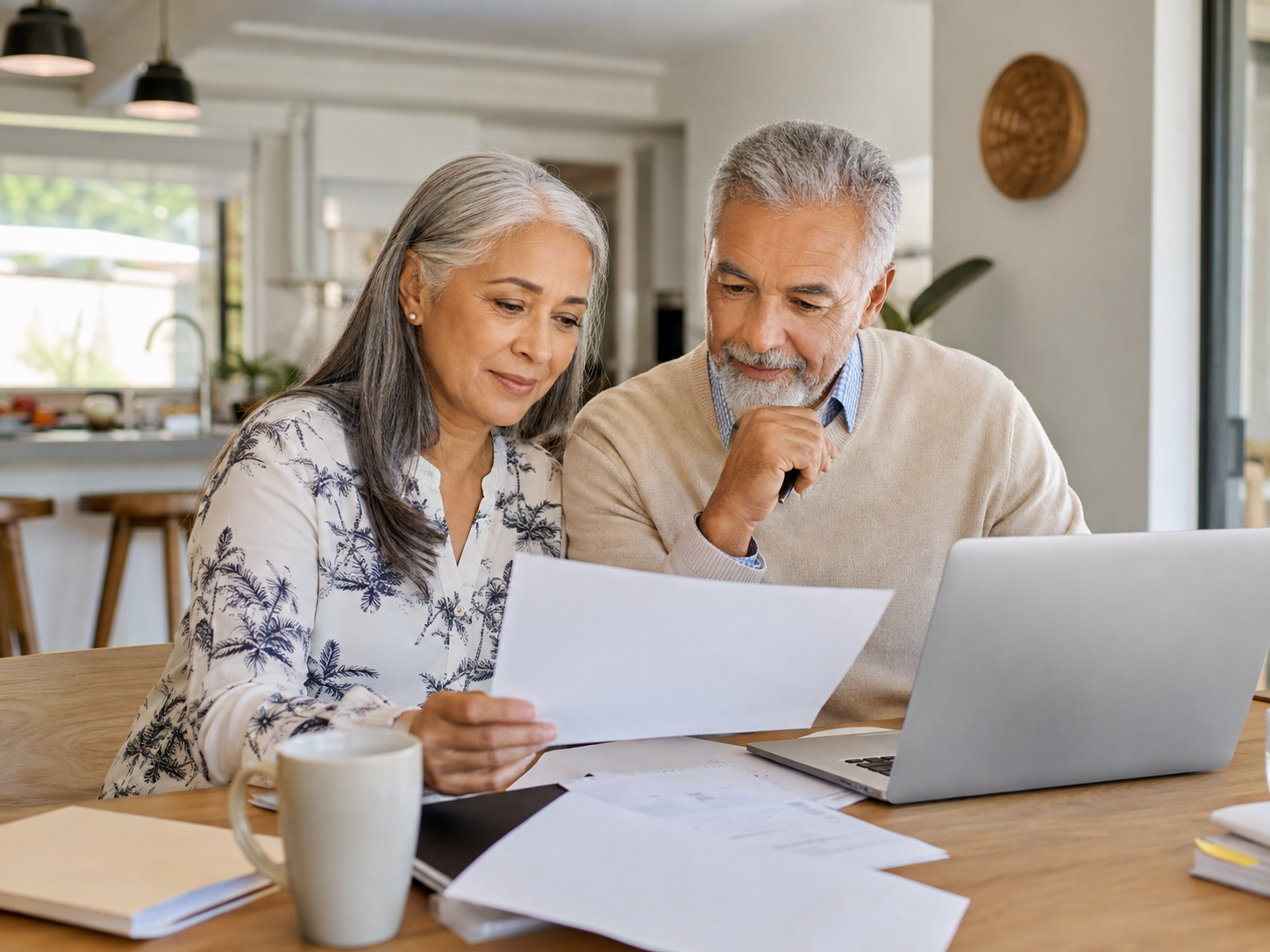 Comparing Medicare coverage options photo